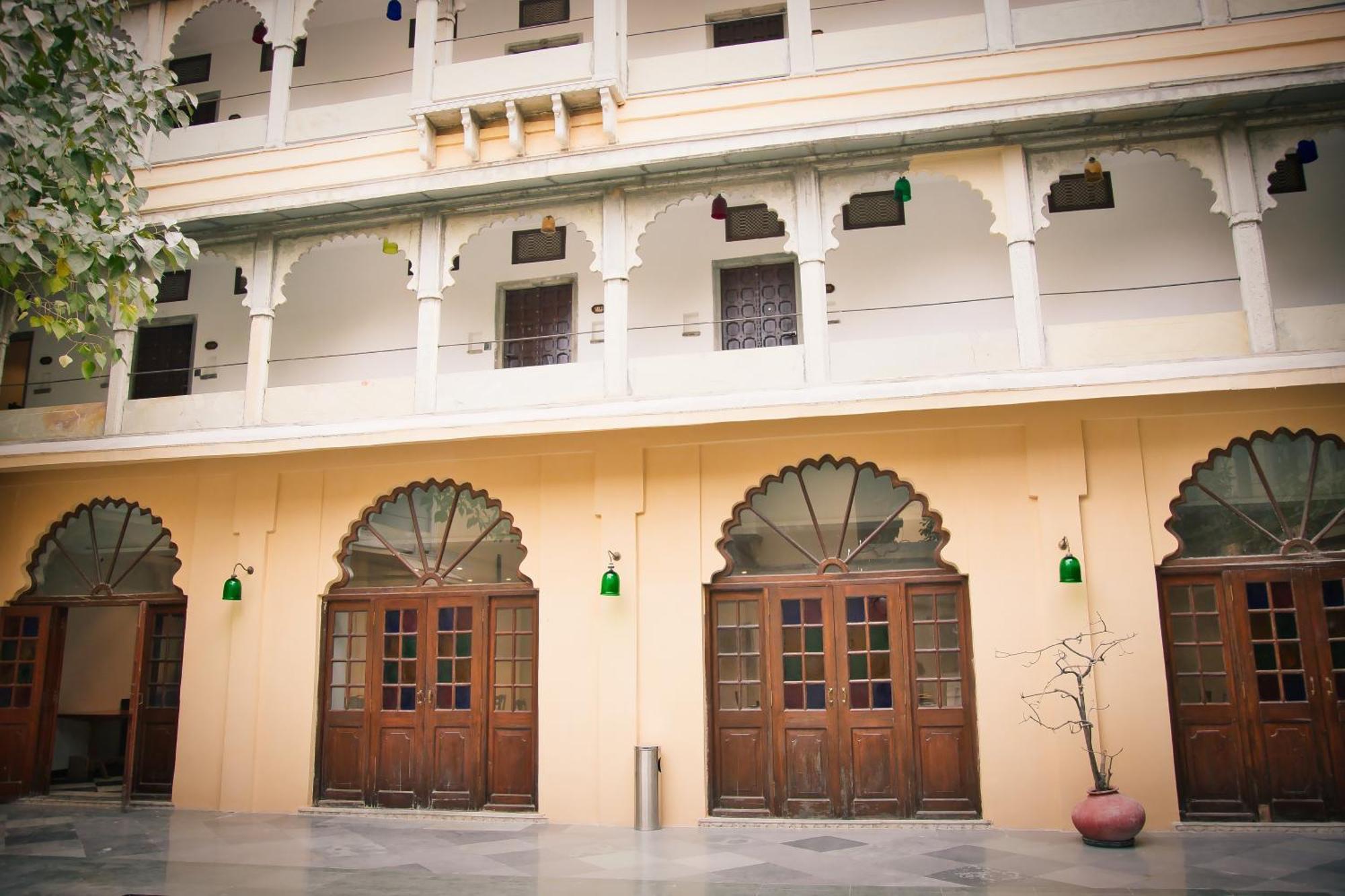 The Fern Bambora Fort, Bambora, Udaipur Luaran gambar
